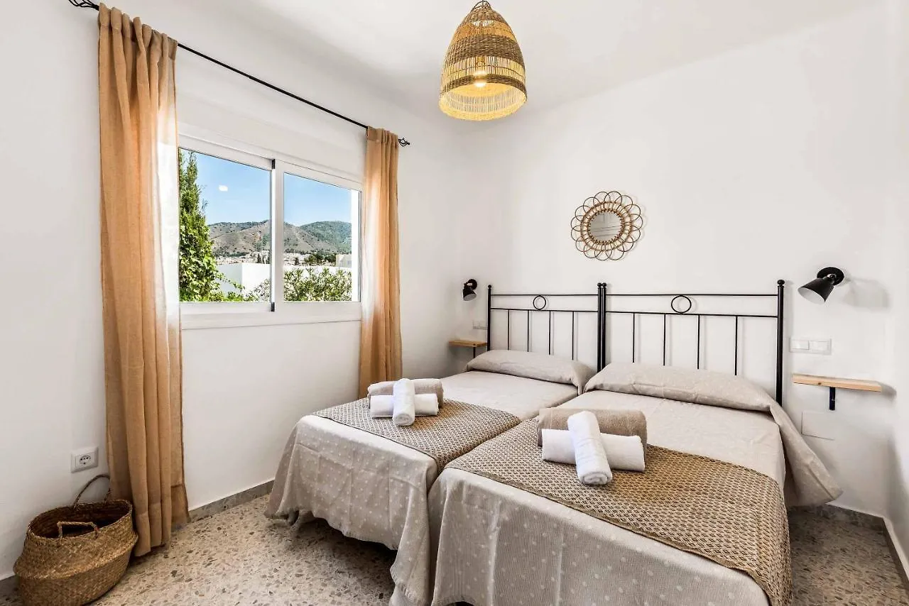 Villa El Algarrobo Nerja 0*,